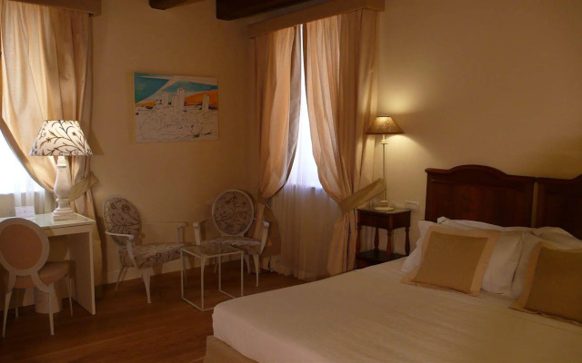 Hotel & Residenza 100 Torri