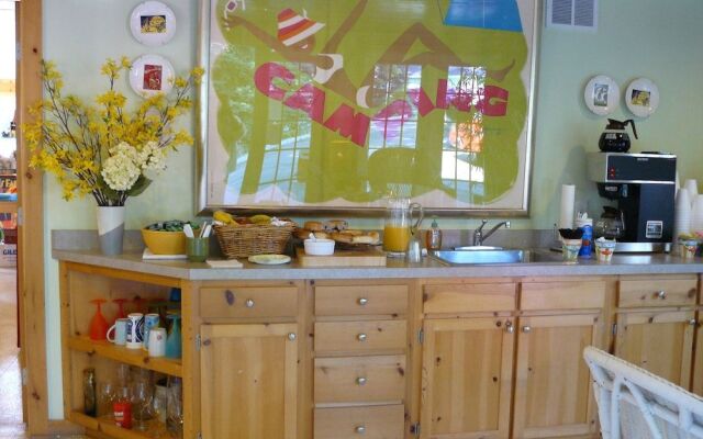 The Pines Motorlodge