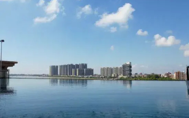 Wu Chuanhua International Hotel