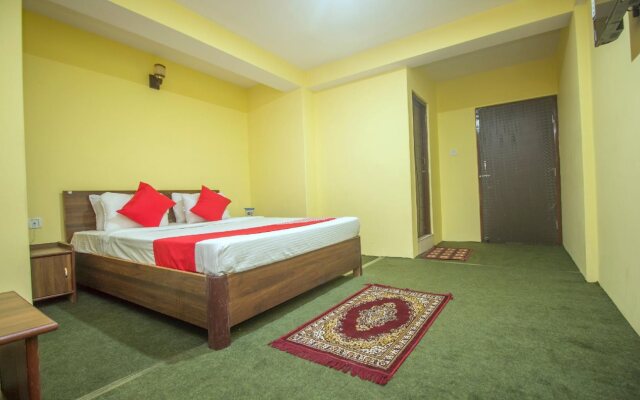 OYO 29916 Himalayan Residency