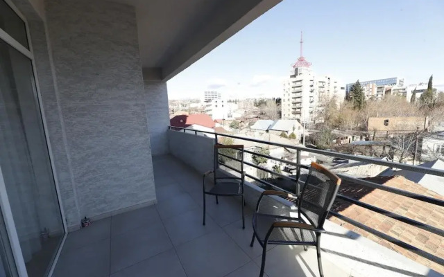 Olympus Hotel By Umbrella