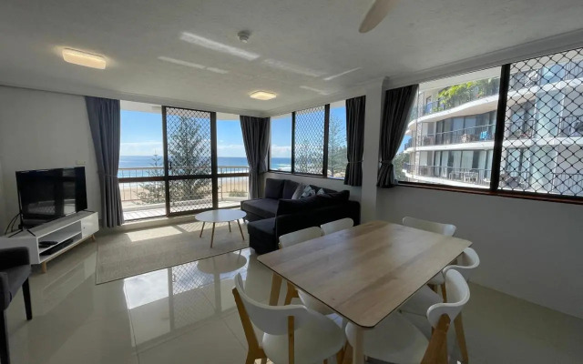 Aries Holiday Apartments