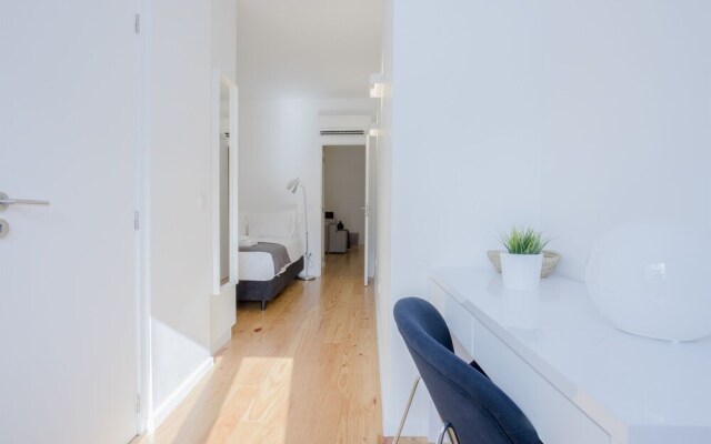 Liiiving - Miguel Bombarda Apartment