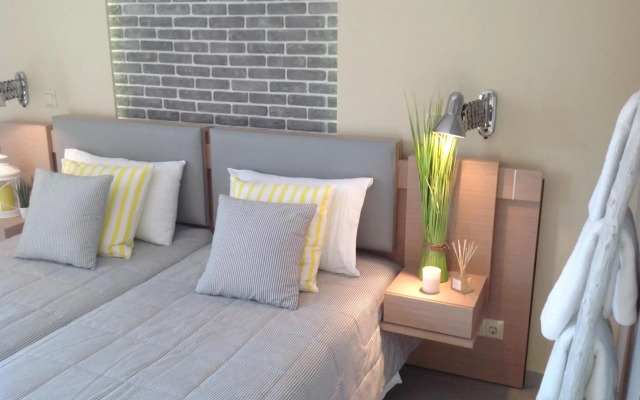 Galaxy City Hotel