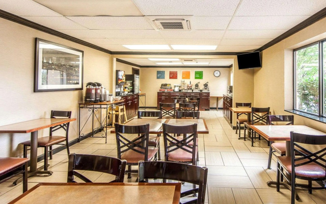 Best Western Plus Magnolia Inn & Suites