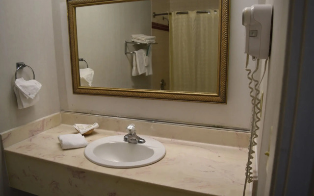 Old Town Western Inn & Suites