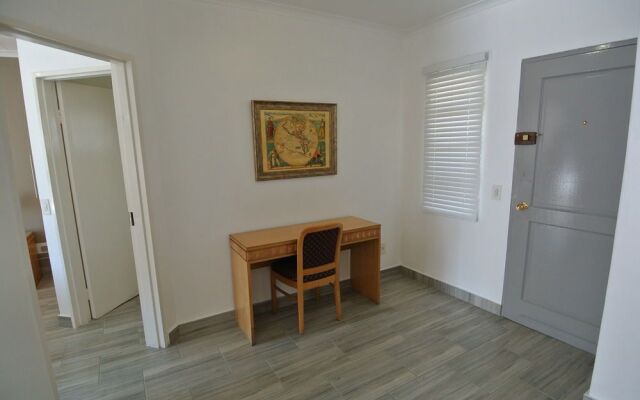 Airport Inn Executive Suites