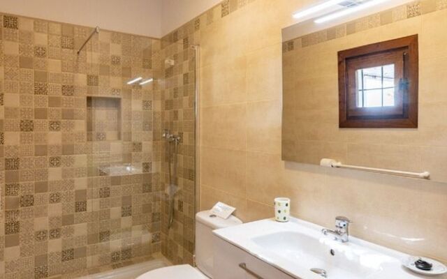1135 Villa el Torin