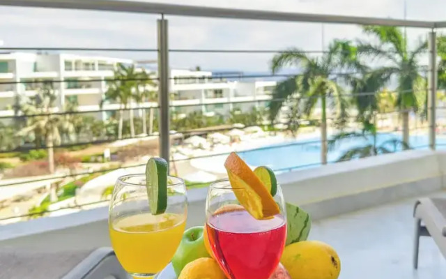 ARIA Residence Beachfront luxury