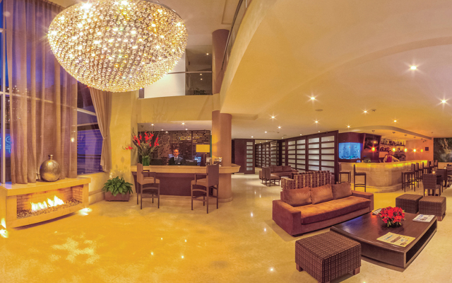 Blue Suites Hotel
