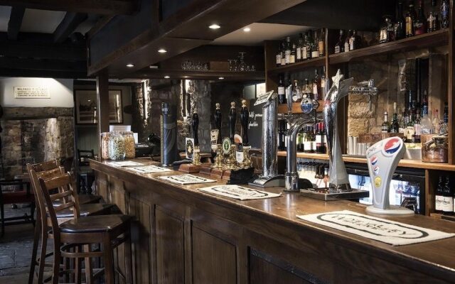 The Howard Arms