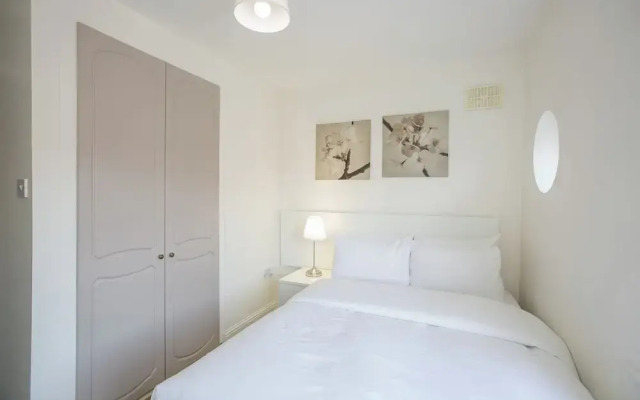Grand Canal District Apartments