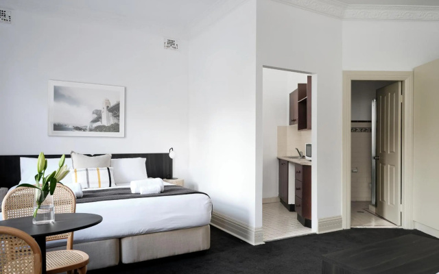 The Dunkirk Pyrmont – Guest Rooms – Sydney