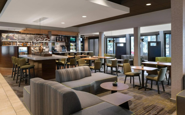 Courtyard by Marriott Las Vegas Convention Center