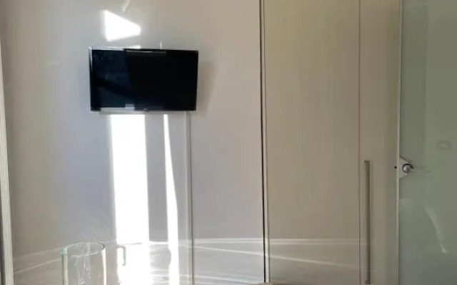 Accogliente camera singola con balcone a 500 mt dal mare