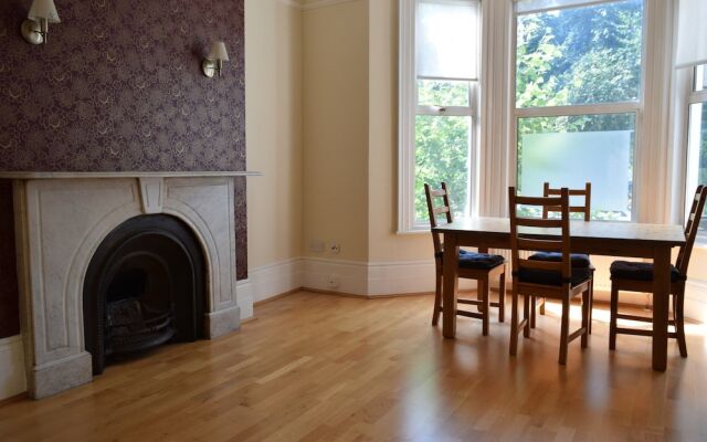 1 Bedroom Flat in West Kensington