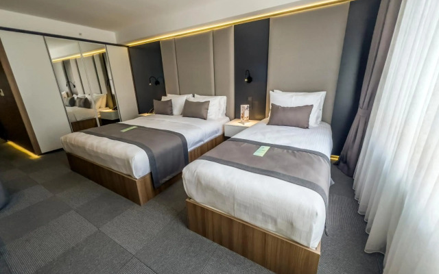 Sera Lake Center Hotel
