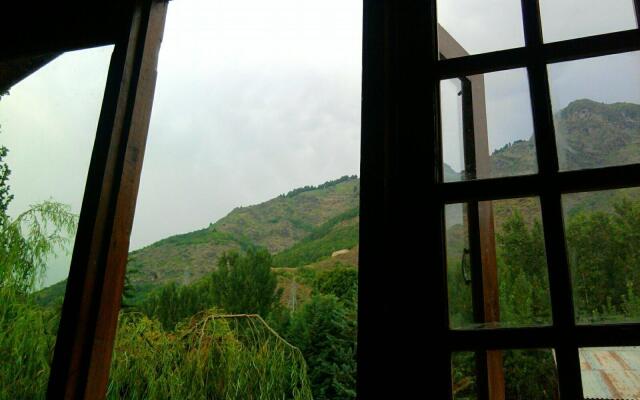 Hillscape Inn