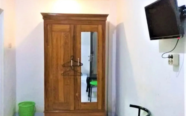 Inn Losmen Buwono City