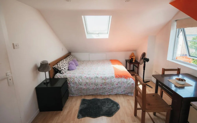 Fabian Road Cozy House - Central London