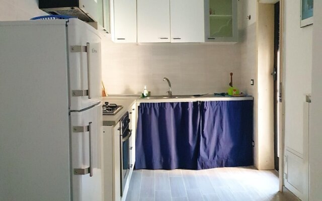 Apartment with 2 Bedrooms in Palermo, with Enclosed Garden And Wifi - 970 M From the Beach