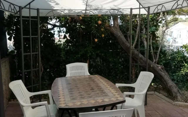 Apartman 1 Kelava s pogledom na more