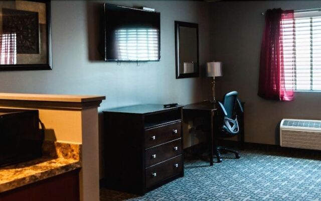 HolmeSuites Columbus Airport/DLA