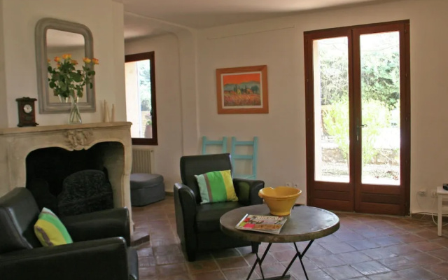Lovely Holiday Home in Salernes With Swimming Pool