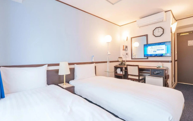 Toyoko Inn Shin Osaka Station Higashi