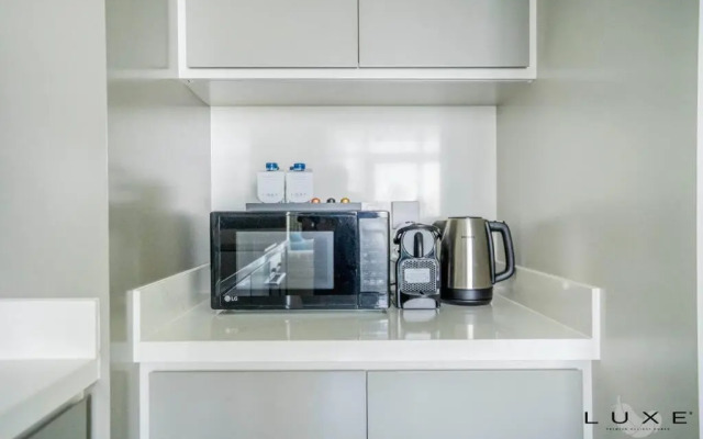 Emaar Beachfront, Luxurious 1BR Sunrise Bay, Marina