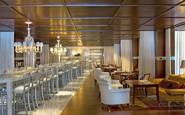 SLS Hotel, a Luxury Collection Hotel, Beverly Hills