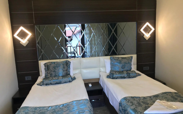 Venus Hotel