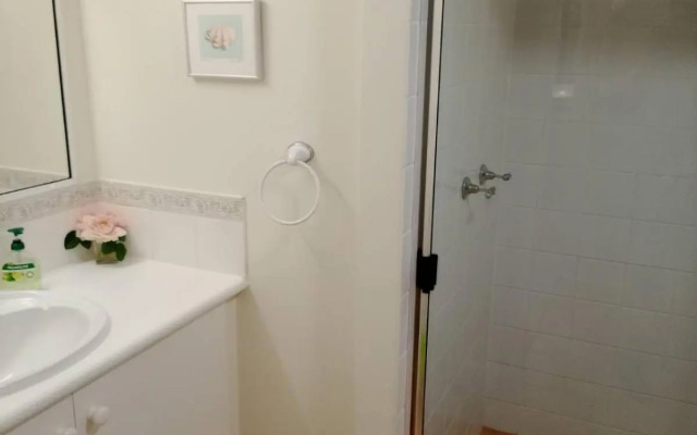 Mudjimba Esplanade Villa