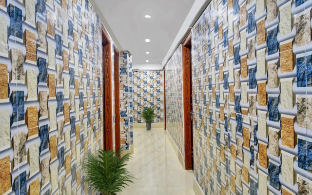 OYO 93214 Lewis Paradise