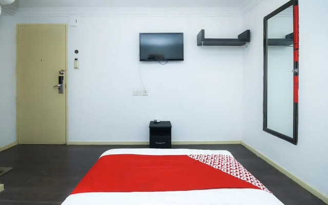 River Inn by OYO Rooms