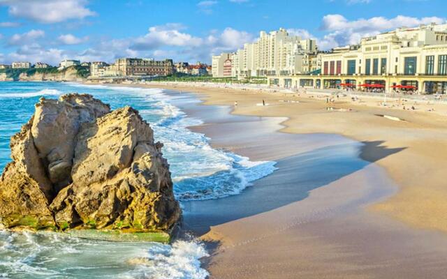 Appartement Biarritz, 1 pièce, 3 personnes - FR-1-3-483