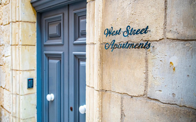 Coral Apartment (Valletta)