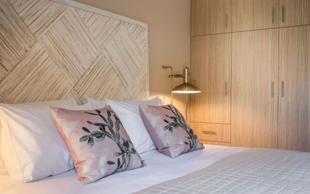 Eucalyptus Apartments Apartment Paeonia