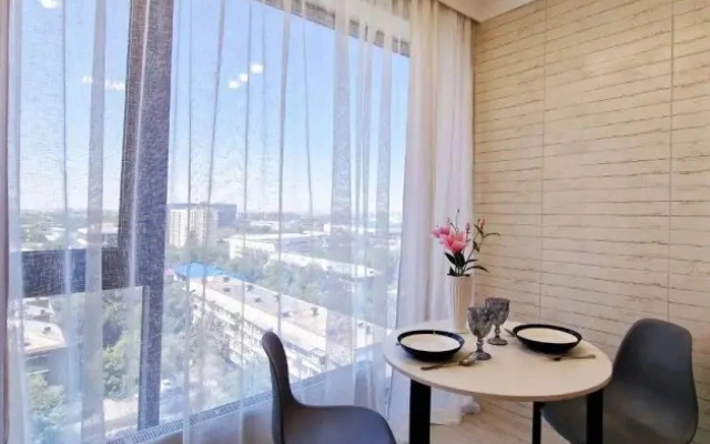 Apartment on Batyr 41