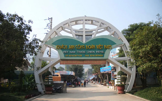 Vietnam Trade Union Hotel In Kim Boi