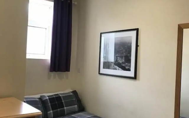 Shanahans B&B with Sports Bar