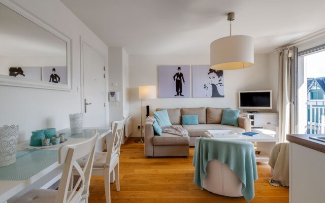 Modern Apartment in Bray-Dune with Seaside view