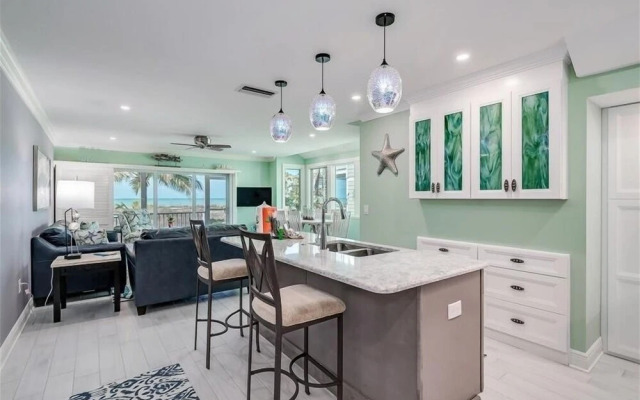 Turtleback 11 3 Bedroom Villa by RedAwning