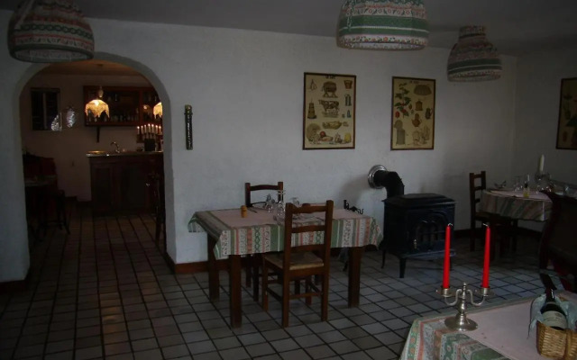 Le Castel Blanc