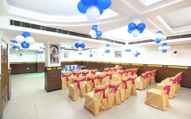 OYO 14324 Hotel towns pride
