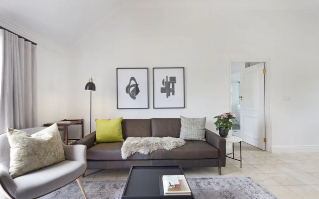 Winelands Golf Lodges 9