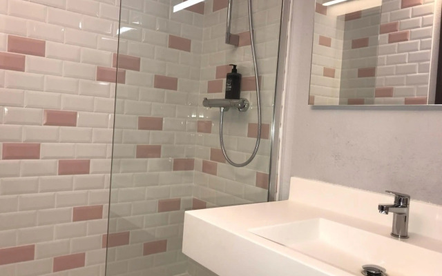Ibis Styles Toulouse Centre Canal du Midi