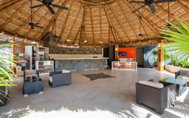 Park Royal Homestay Los Cabos