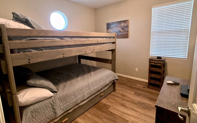 La` Bella Vie by RedAwning