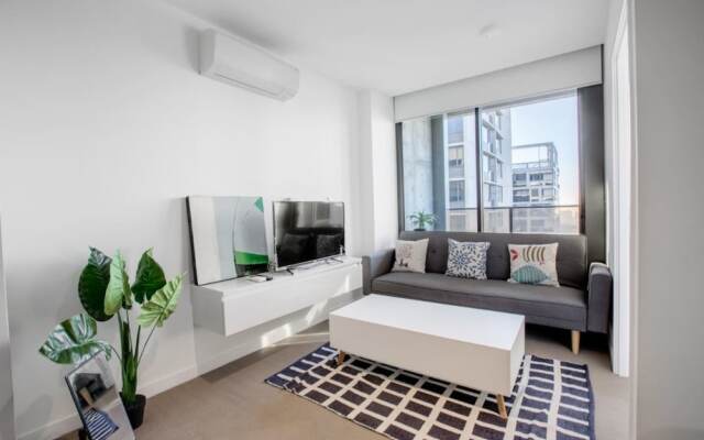 Lovely Home Close To South Cross Designer Apartment